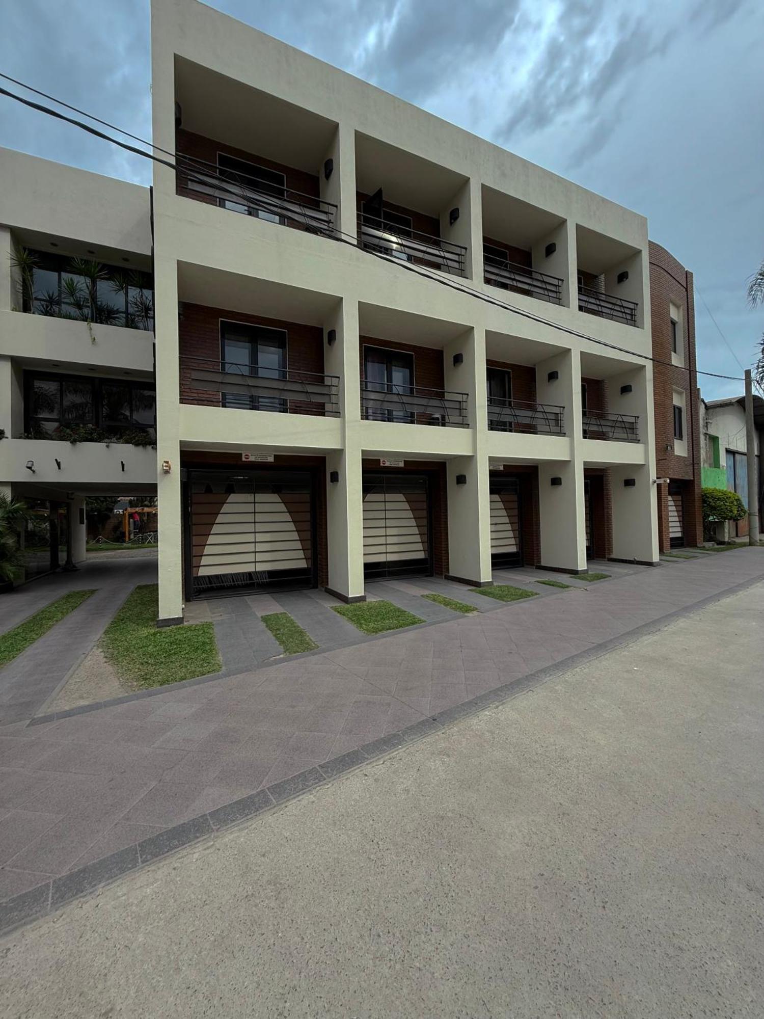 Hotel Escala Uno Santo Tomé Exterior foto